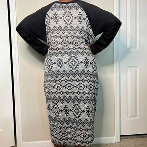 BLACK AND GREY TRIBAL PRINT MIDI DRESS